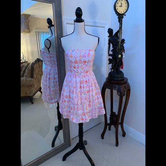 Lilly Pulitzer strapless perfume dress!